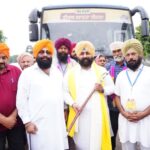 ਕੀਰਤਪੁਰ ਸਾਹਿਬ ਤੋਂ ਮੁੱਖ ਮੰਤਰੀ ਤੀਰਥ ਯਾਤਰਾ ਤਹਿਤ ਬੱਸ ਨੂੰ ਕੈਬਨਿਟ ਮੰਤਰੀ ਹਰਜੋਤ ਬੈਂਸ ਨੇ ਕੀਤਾ ਰਵਾਨਾ