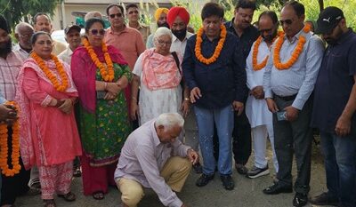 ਵਿਧਾਇਕ ਜਿੰਪਾ ਨੇ ਵਾਰਡ ਨੰਬਰ 7 ‘ਚ 14 ਲੱਖ ਰੁਪਏ ਦੀ ਲਾਗਤ ਨਾਲ ਬਣੀਆਂ 6 ਗਲੀਆਂ ਦਾ ਕੀਤਾ ਉਦਘਾਟਨ